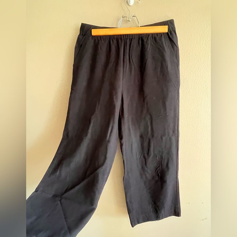 Women's Wide Leg Black Pull-On Pants